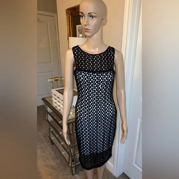 Black Halo | Dresses | Never Been Worn Black Halo Dress | Poshmark